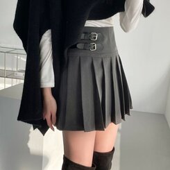 バックルプリーツスカート(ペチパンツ付き) グレー