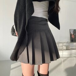 バックルプリーツスカート(ペチパンツ付き) グレー