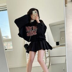 バックルプリーツスカート(ペチパンツ付き) ブラック