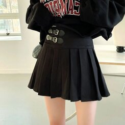 バックルプリーツスカート(ペチパンツ付き) ブラック