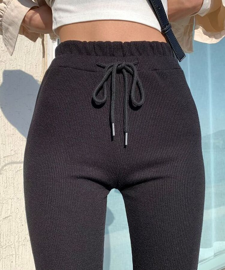 자체제작 라인업 잔골지 슬림핏 부츠컷 밴딩 트레이닝팬츠 블랙