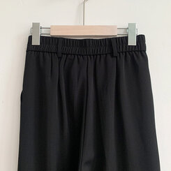 スラックス ピンタックワイドスラックスパンツ(後ろゴム)