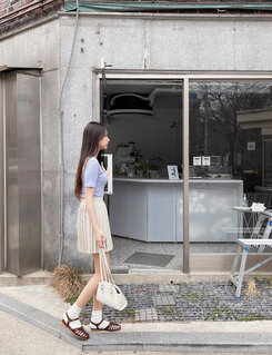 半袖Tシャツ モチモチ着やせ効果スリムTシャツ2種 スカイブルー