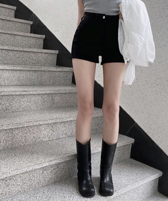 ハイウエストスリムショートパンツ BLACK