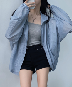 ハイウエストスリムショートパンツ BLACK