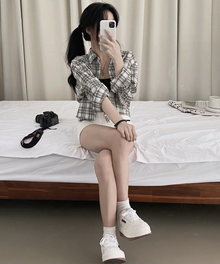 ハイウエストスリムショートパンツ IVORY