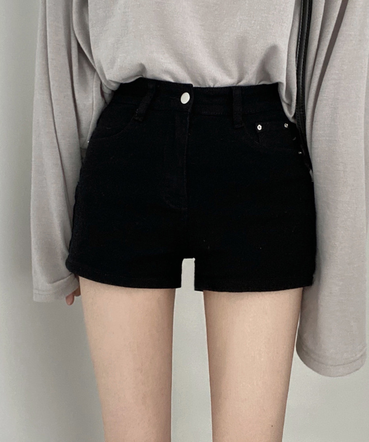 ハイウエストスリムショートパンツ BLACK