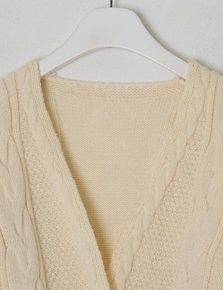 디데이 브이넥 니트 가디건