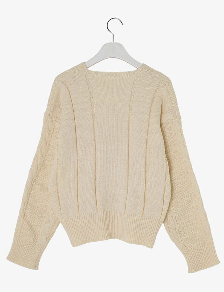 디데이 브이넥 니트 가디건