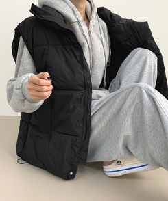 인생핏 하이넥 아방 루즈 도톰 스트링 패딩조끼 블랙