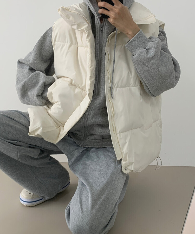 인생핏 하이넥 아방 루즈 도톰 스트링 패딩조끼 크림