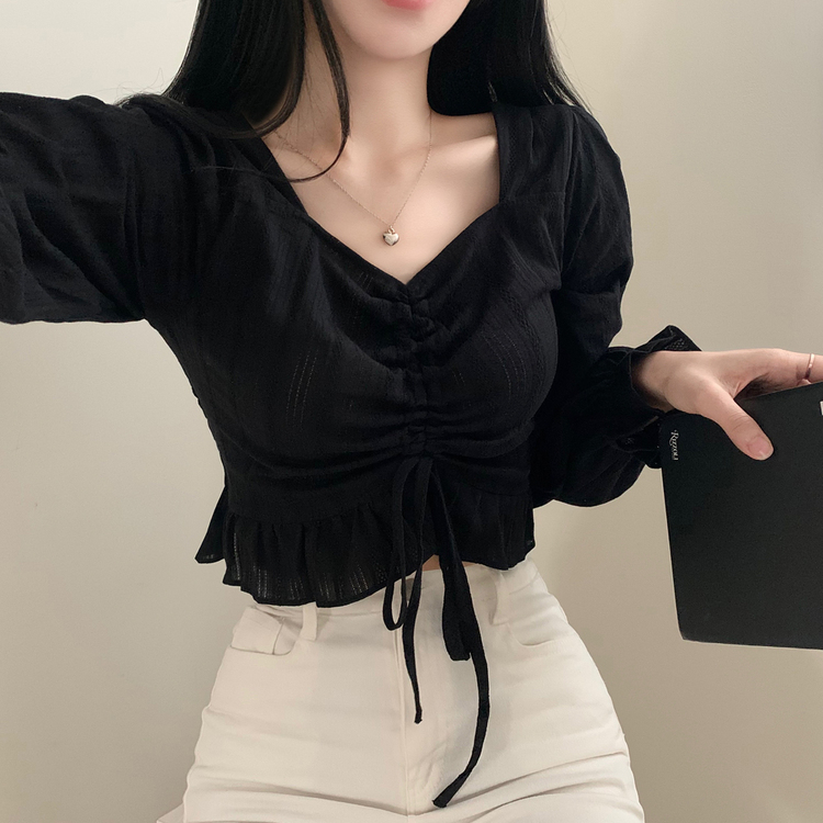 ハートネックシャーリングクロップブラウス ブラック