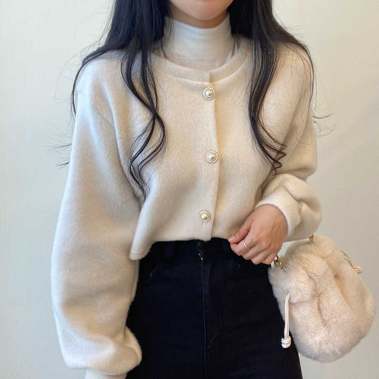 パールボタンクロップカーディガン IVORY