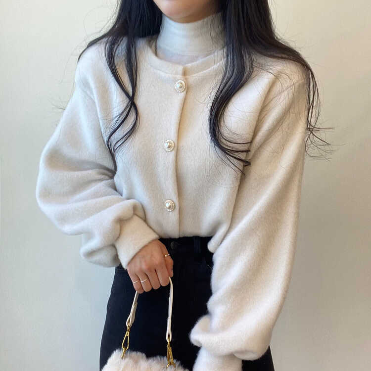 パールボタンクロップカーディガン IVORY