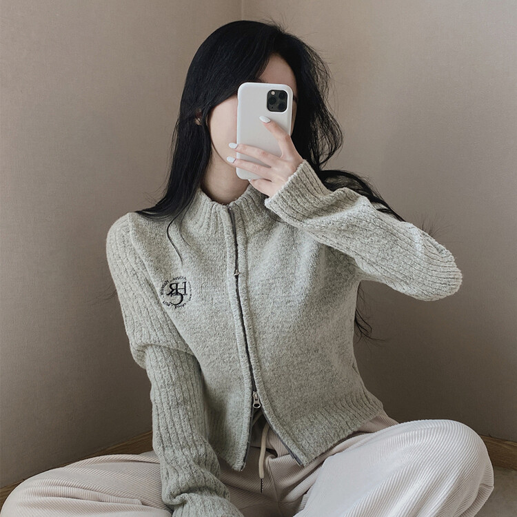 자수 로고 투웨이 니트 집업 3color