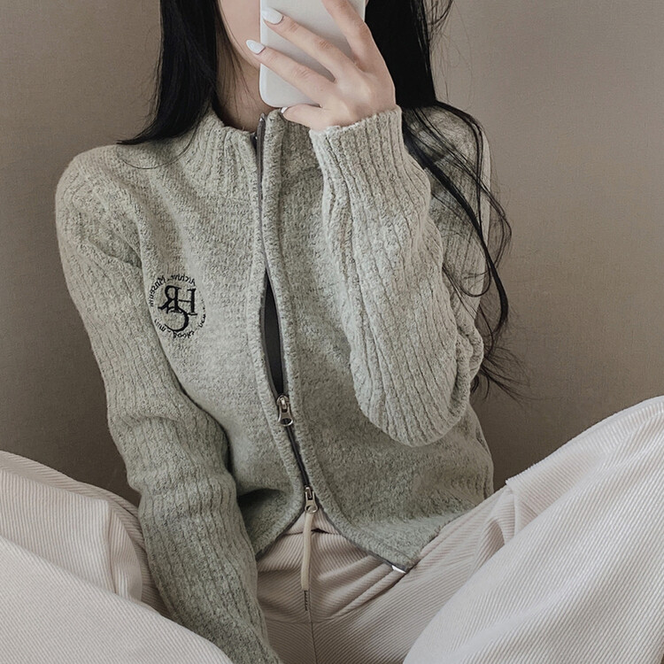 자수 로고 투웨이 니트 집업 3color