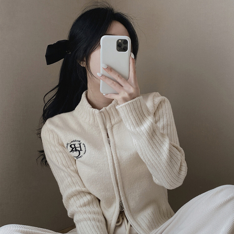 자수 로고 투웨이 니트 집업 3color