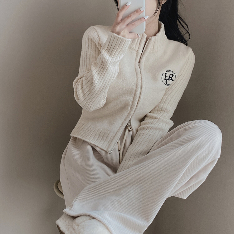 자수 로고 투웨이 니트 집업 3color