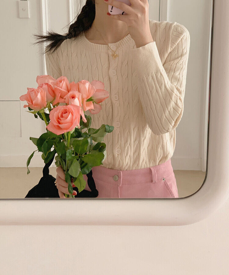 ラウンドネックケーブルニットカーディガン5色 CREAM