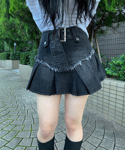 ホリデイ　ダメージデニムミニスカート ブラック　サイズ1 DAMAGE DENIM MINI SKIRT｜HOLIDAY（ホリデイ）OFFICIAL ONLINE STORE