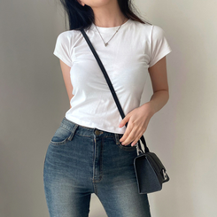 ベーシックスリムクロップTシャツ ホワイト