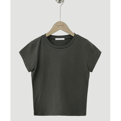 ベーシックスリムクロップTシャツ