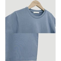 ベーシックスリムクロップTシャツ