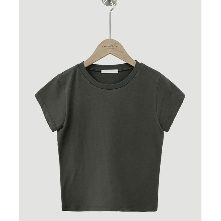 ベーシックスリムクロップTシャツ