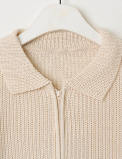 ストライプカラーネックニットジップアップ