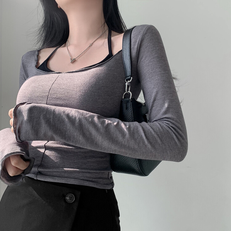 SET]ホルターブラトップ ウェーブオフショルダー長袖Tシャツ