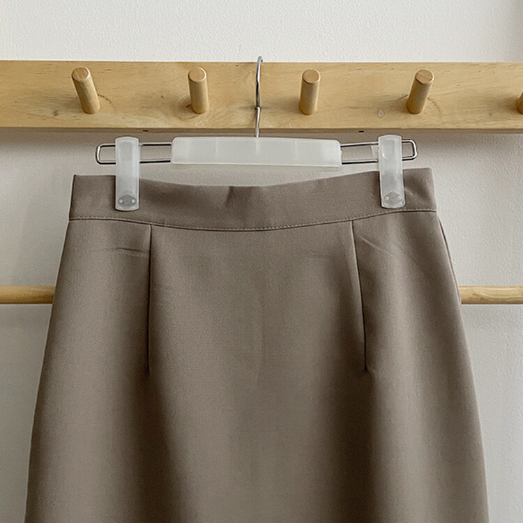 ベーシックピンタックAラインロングスカート