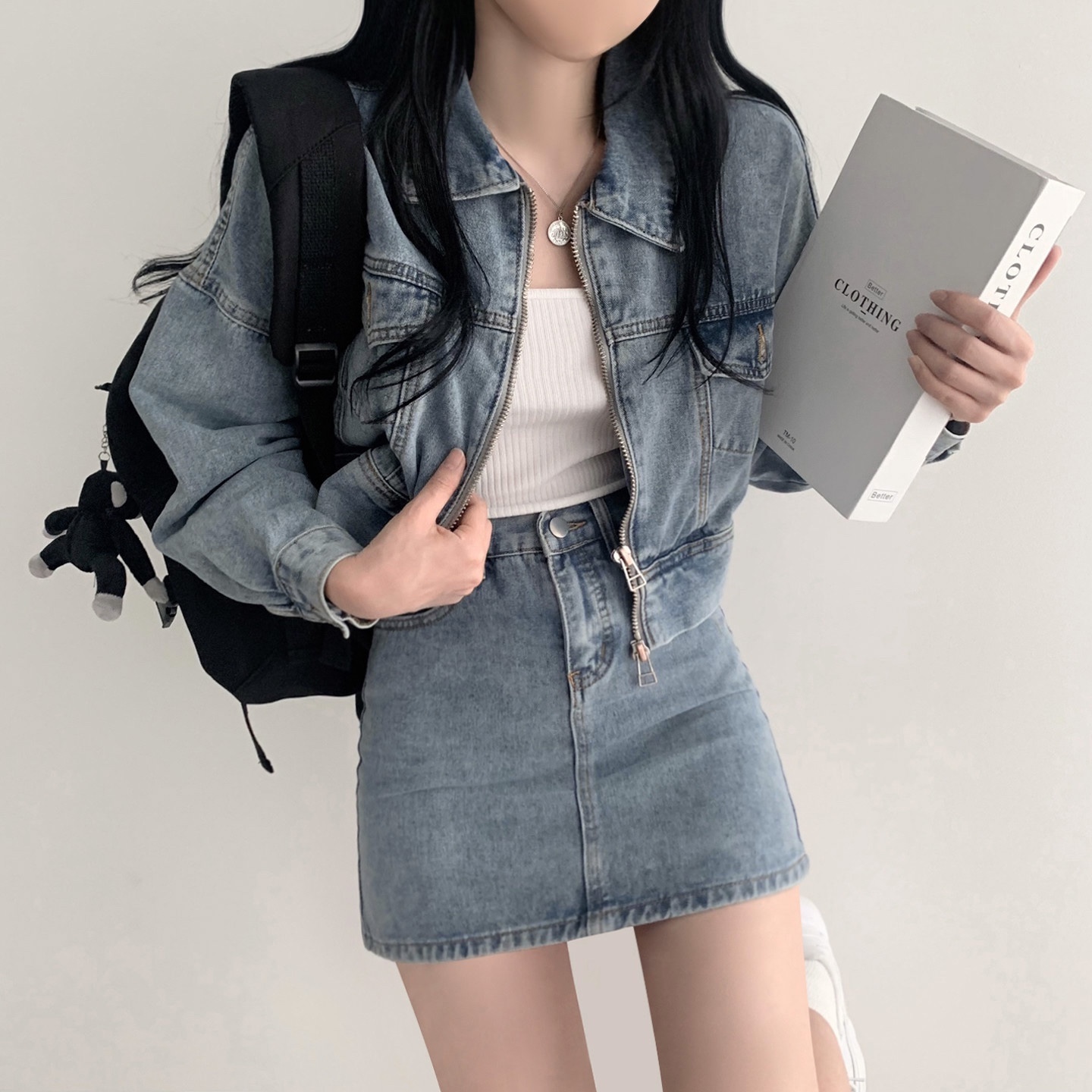 [SET]デニムカラークロップジップアップ ミニスカート - myu a rin | 最も人気の10代・20代女性ファッション韓国通販SONA【ソナ】