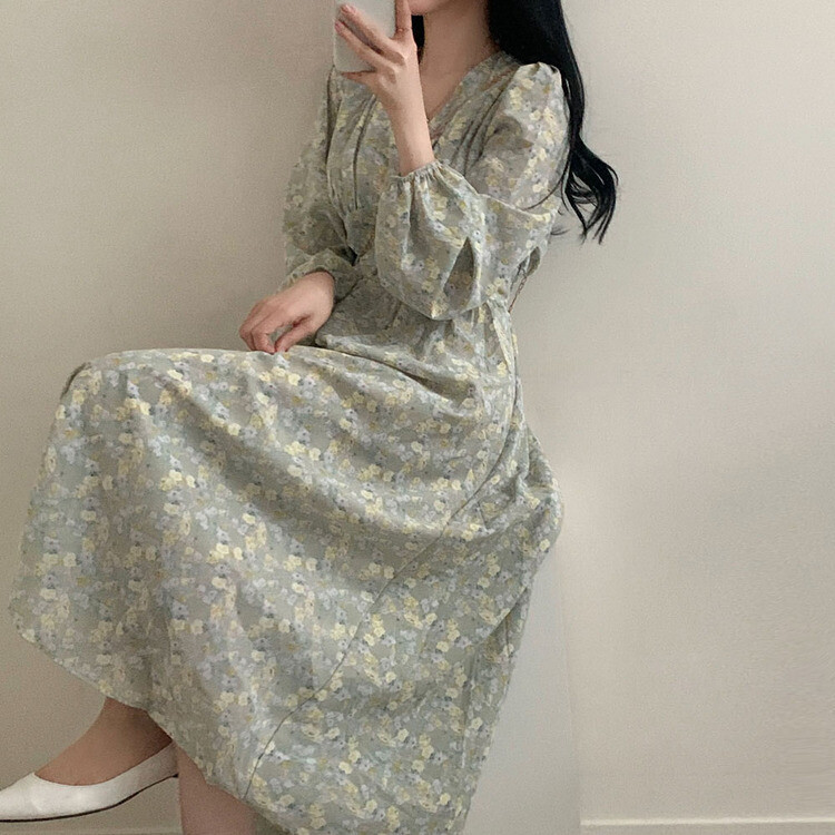 シフォンVネックフラワーロングワンピース スカイブルー