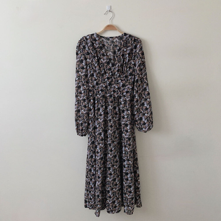 シフォンVネックフラワーロングワンピース