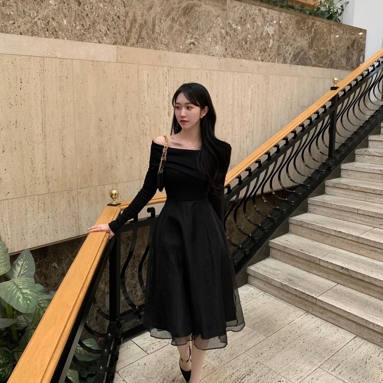 シフォンアンバランスオフショルダーロングワンピース ブラック