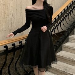 シフォンアンバランスオフショルダーロングワンピース ブラック