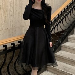 シフォンアンバランスオフショルダーロングワンピース ブラック