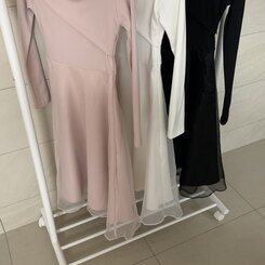 シフォンアンバランスオフショルダーロングワンピース