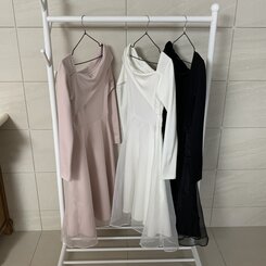 シフォンアンバランスオフショルダーロングワンピース