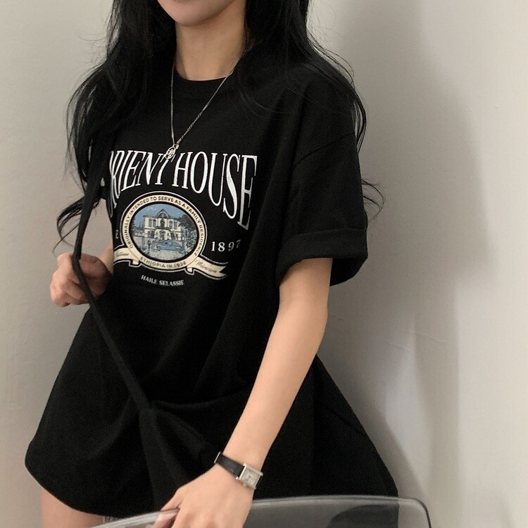 빈티지한매력 오버핏 레터링 박스 반팔티셔츠 3color 블랙