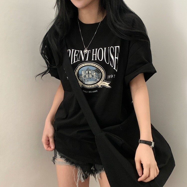 빈티지한매력 오버핏 레터링 박스 반팔티셔츠 3color 블랙