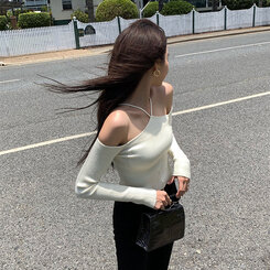 ユニークストラップオフショルダー長袖Tシャツ ホワイト