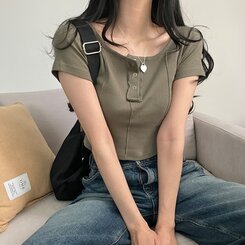 ピンタックスナップオフショルダークロップTシャツ5色 KHAKI
