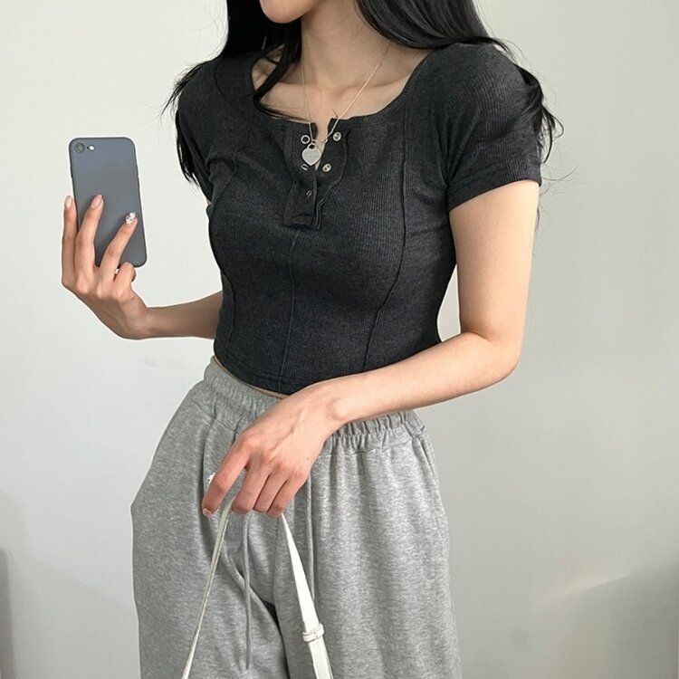 ピンタックスナップオフショルダークロップTシャツ5色 CHARCOAL