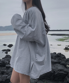 スリットオーバーフィットトレーナー グレー