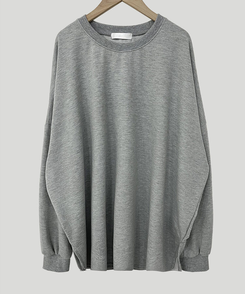 スリットオーバーフィットトレーナー