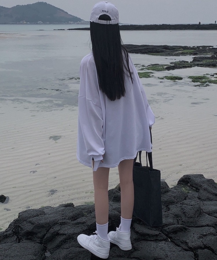 スリットオーバーフィットトレーナー ホワイト