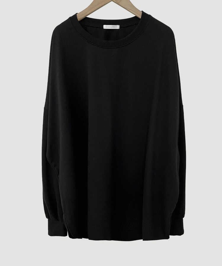 スリットオーバーフィットトレーナー