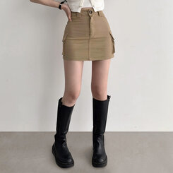 Hラインボタンカーゴミニスカート(パンツ付き)｜ミニスカート