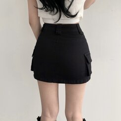 Hラインボタンカーゴミニスカート(パンツ付き)｜ミニスカート
